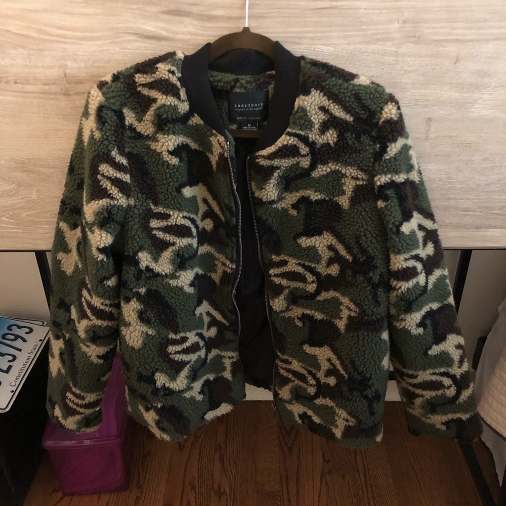 Sanctuary Camo Jacket Size Medium - image 1
